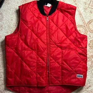 SMITH vintage Red Quilted Sleeveless Puffer Vest with Black Collar